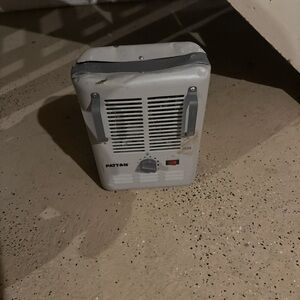 Patton Portable Heater in Gray